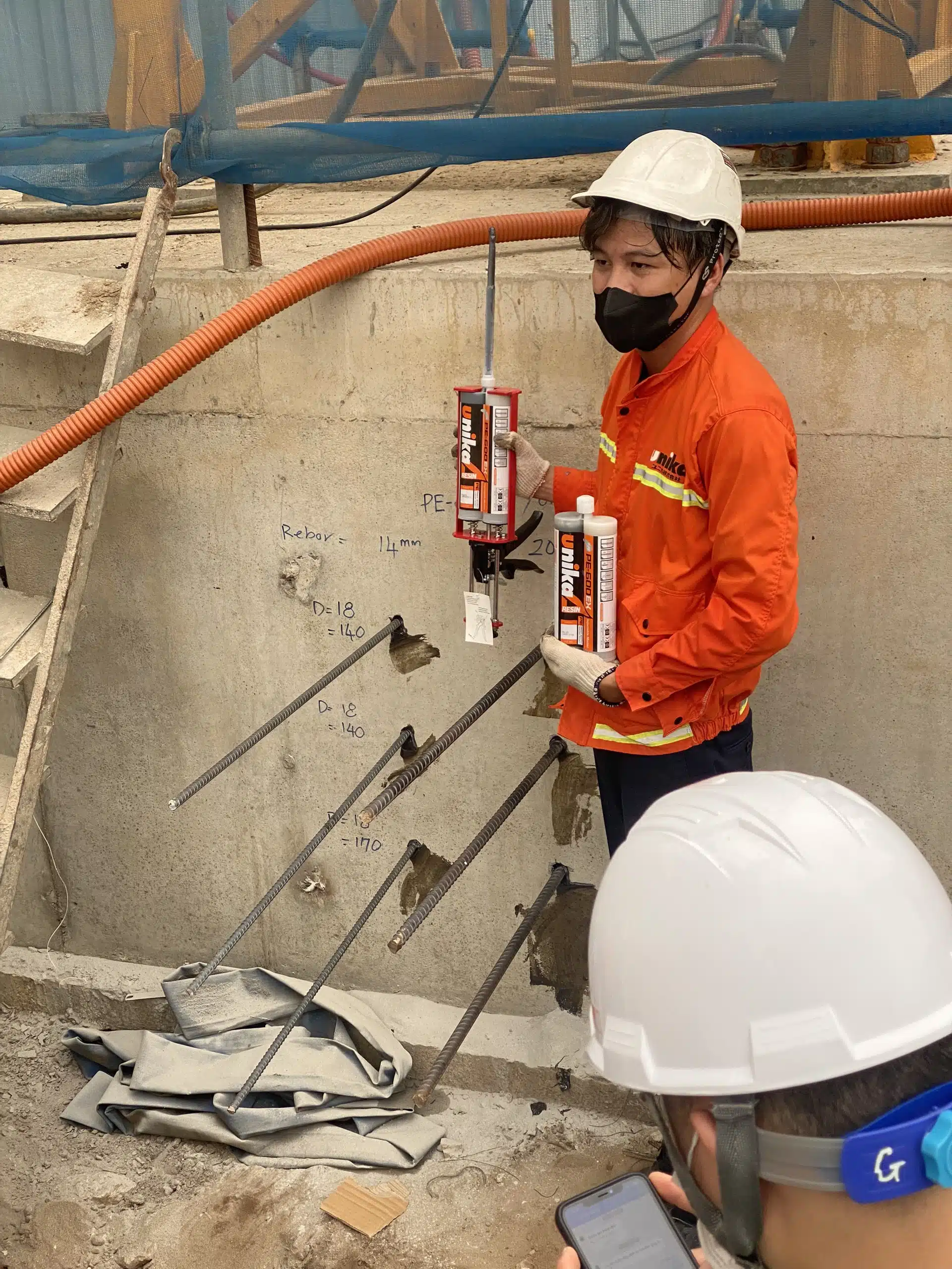 Keo Sealant, Keo khoan cấy thép